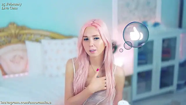 Amoramias Chat XXX live