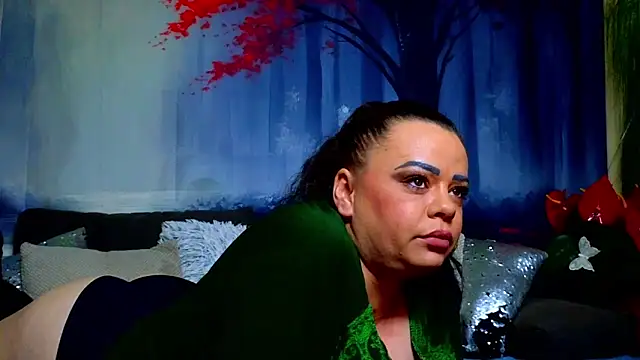 Chat XXX ao vivo de ElizabethEven