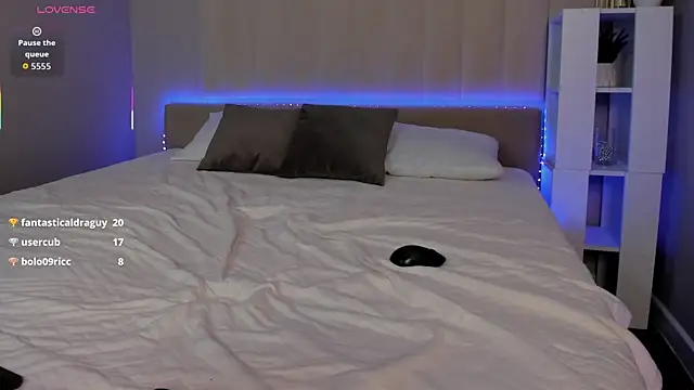 Онлайн чат XXX LiraRevery