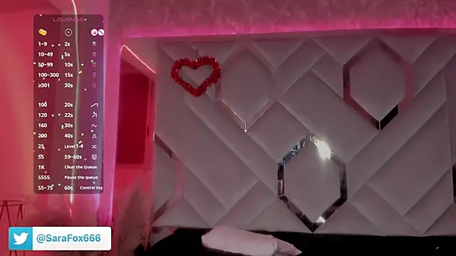 Sara_Foxx1 live XXX chat