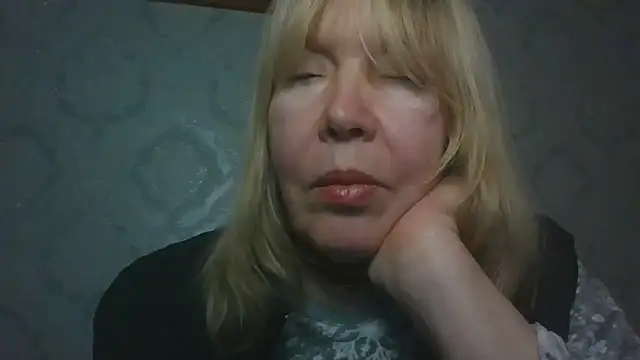 OlgaShine live XXX chat