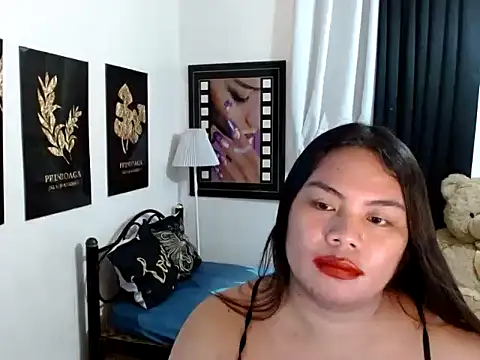 TSbrianaHugeCock webcam show