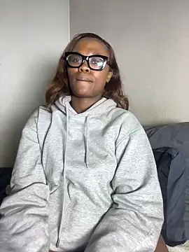 Moonzy77 Obrolan Langsung XXX