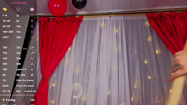 Victoria_Jonhss Adlı Modelin Canlı XXX Sohbeti