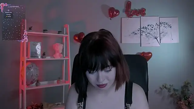 mira_cool_ élő XXX-chatje