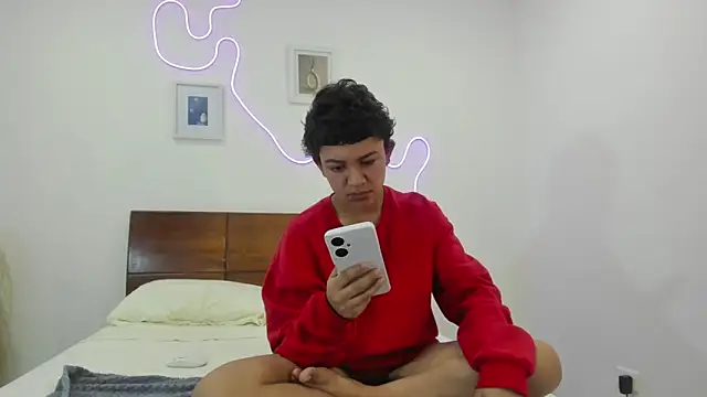 hardcoreheat_ind Chat XXX in diretta