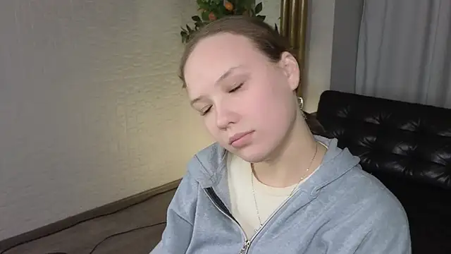 Czat XXX na żywo – EllanFerenz