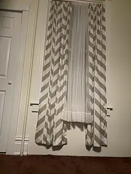 babykalirose 现场XXX聊天