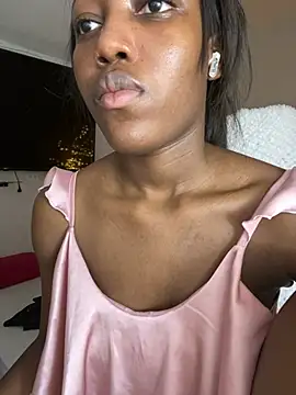 Živý XXX chat KellyaCute_