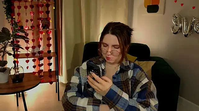 fairy_tara Adlı Modelin Canlı XXX Sohbeti