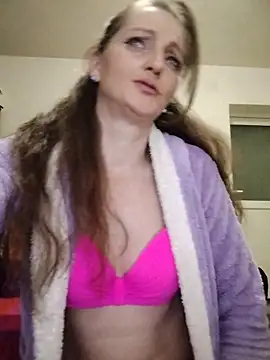 CrazyMaya39 Adlı Modelin Canlı XXX Sohbeti