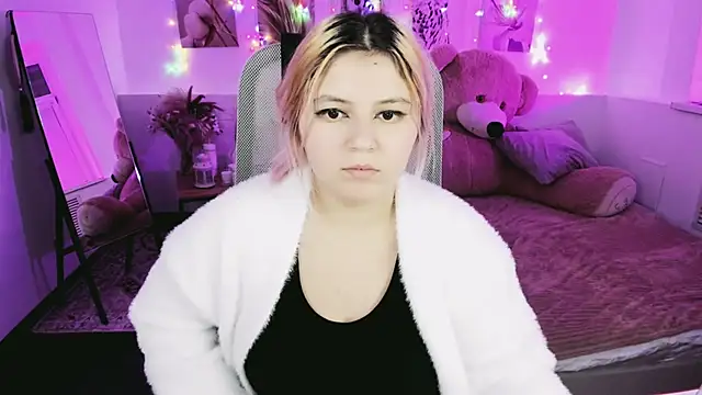 DiaAngell: онлайн-секс-чат