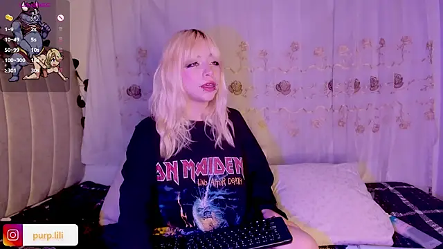 Živý XXX chat purplelilith3