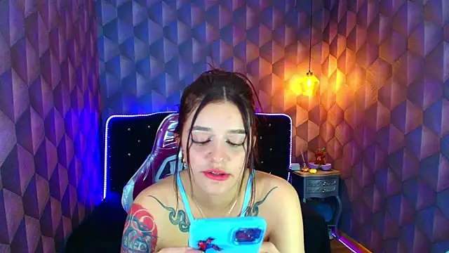 LiaHarryis élő XXX-chatje