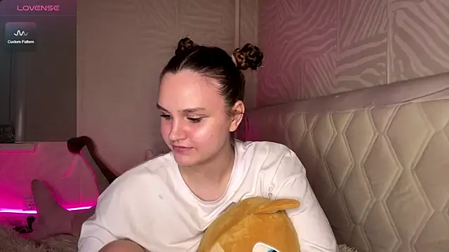 Chat XXX en directo de Barbie_Charm_