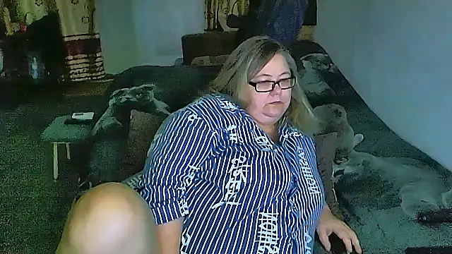 XXX chat uživo modela sex2