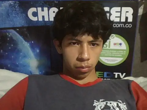 Chat XXX en directo de Carlos_Albert02