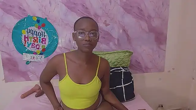 EbonyOlive69 Live XXX Chat