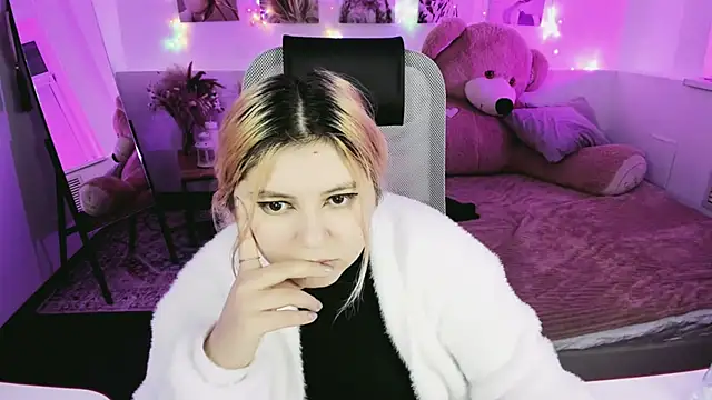 DiaAngell live XXX chat