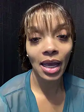 Rakiyahcharms: απευθείας συνομιλία ΧΧΧ