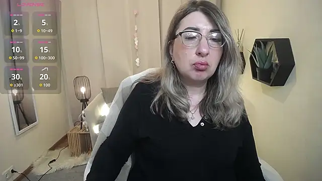 Chat XXX ao vivo de KKMimiKK