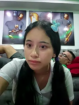 Živý XXX chat l0lita_emi