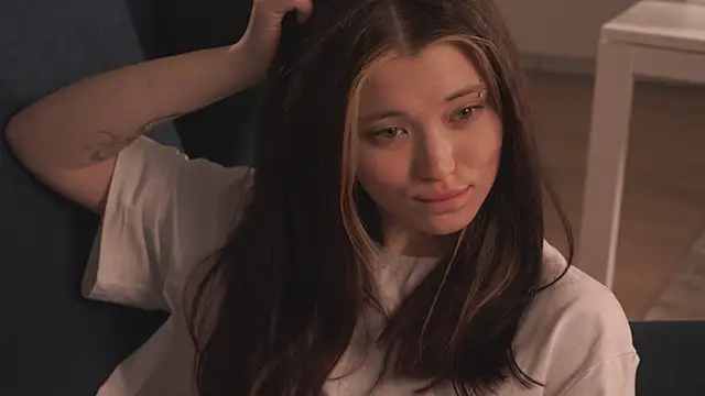 EleniRoeber 即時 XXX 聊天