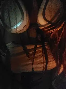 XXX chat uživo modela k_lebannon