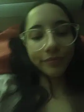 isaaabelaaa Adlı Modelin Canlı XXX Sohbeti