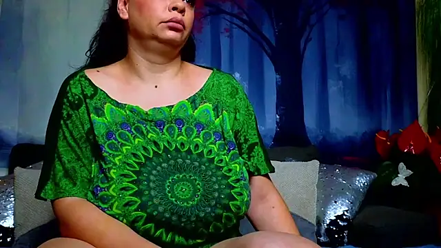 Živý XXX chat ElizabethEven