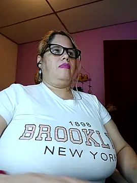 EllisW8 – Live XXX-chat