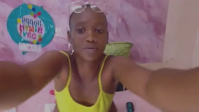 EbonyOlive69 Chat XXX live