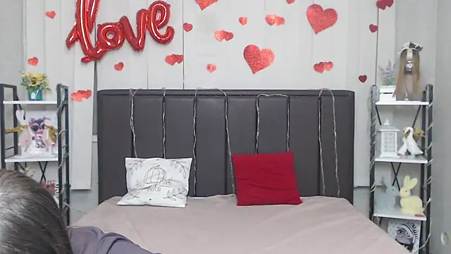 LauraHlot Obrolan Langsung XXX