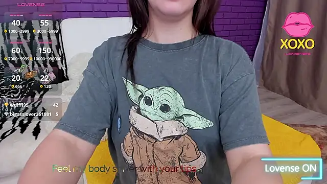 GlowMimi élő XXX-chatje