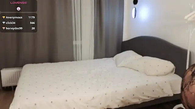 Онлайн чат XXX fallin_lovee