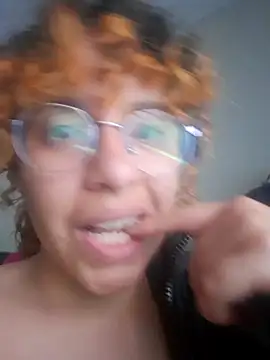 Živý XXX chat EmmaMelissa0521