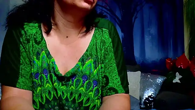 ElizabethEven's Live XXX Chat