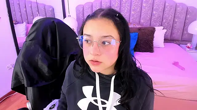 دردشة Amy_Ferreira الجنسية المباشرة