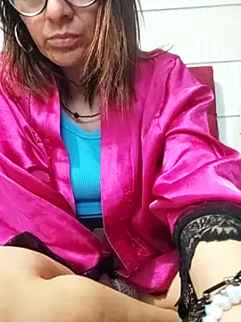 XXX chat uživo modela Dannial51