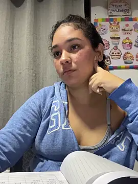 lana_rousse01 লাইভ XXX চ্যাট