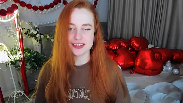 AirySilhouette: διαδικτυακό σόου στην κάμερα