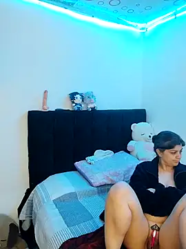 queemking élő XXX-chatje