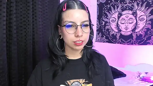 Czat XXX na żywo – Rose_72