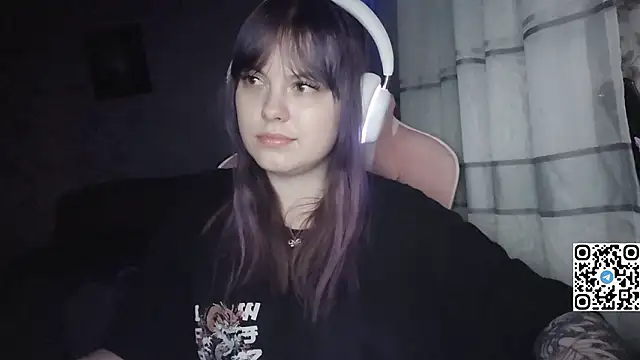 XXX chat uživo modela KristiBloom