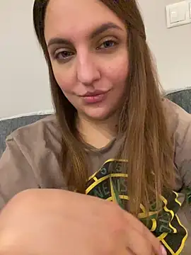 AliceDesmee élő XXX-chatje