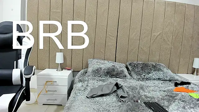 valery_slim18 webcam show