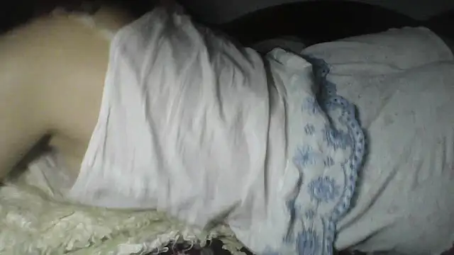 Alma_Evelynne Adlı Modelin Canlı XXX Sohbeti