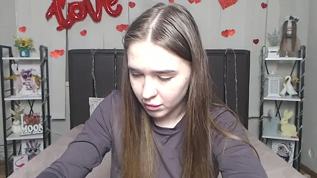 دردشة LauraHlot الجنسية المباشرة