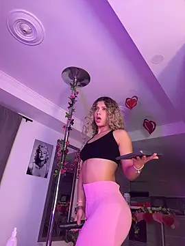 Melina-Smith 现场XXX聊天