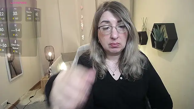 XXX chat uživo modela KKMimiKK